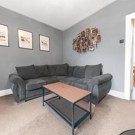 Sunny Brae, Dog Friendly Holiday home *