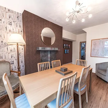 Sunny Brae, Dog Friendly Holiday home Windermere