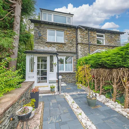 Sunny Brae, Dog Friendly
